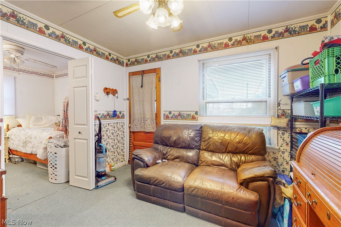 1652 Oregon Avenue Steubenville OH 43952