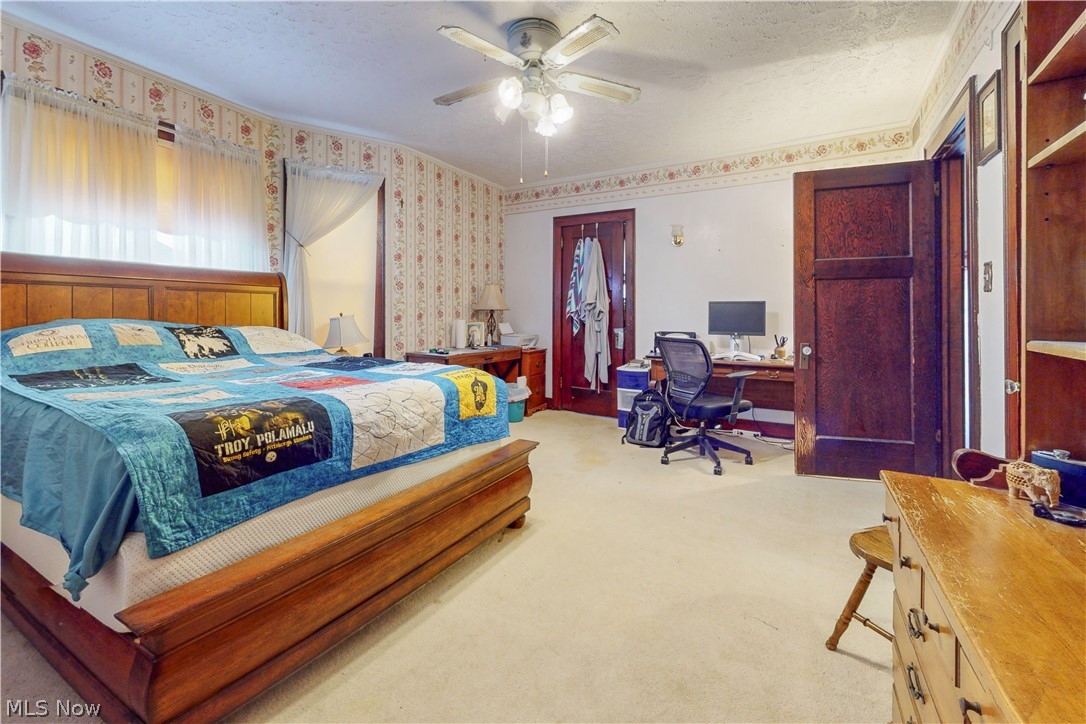 1652 Oregon Avenue Steubenville OH 43952