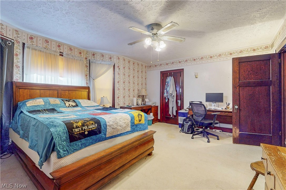 1652 Oregon Avenue Steubenville OH 43952