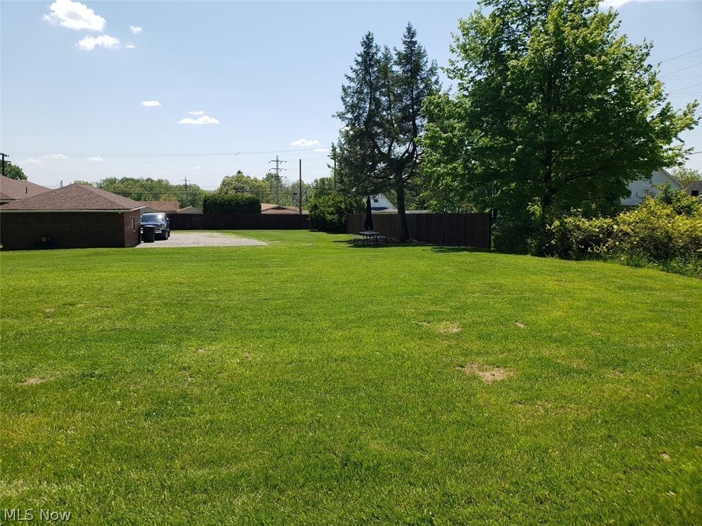 8157 Warren Sharon Masury OH 44438