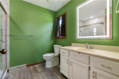 7284 Sugarwood Road NE Canton OH 44721