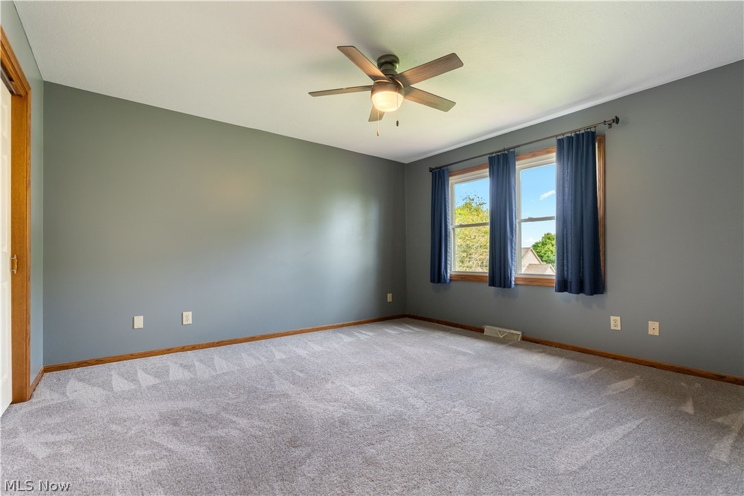 7284 Sugarwood Road NE Canton OH 44721