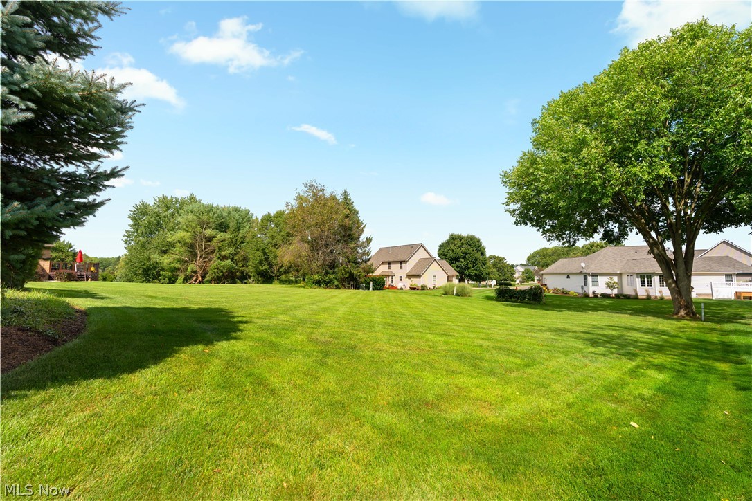 7284 Sugarwood Road NE Canton OH 44721