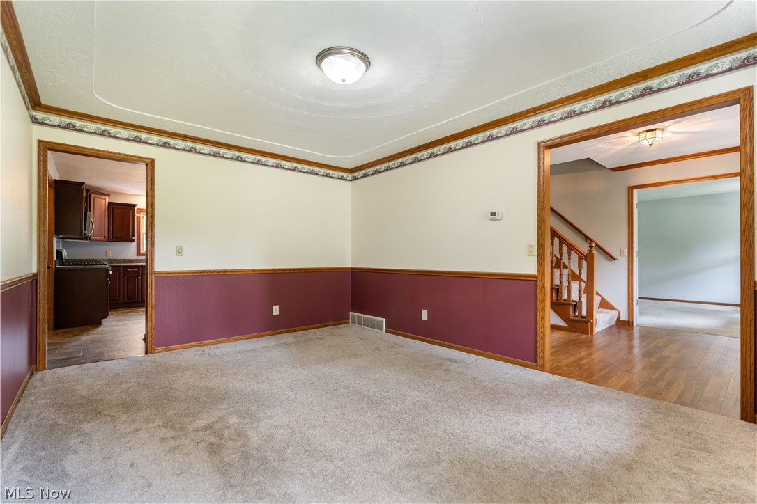 7284 Sugarwood Road NE Canton OH 44721