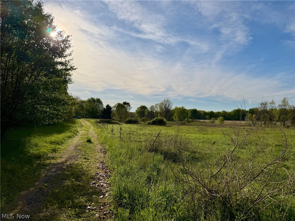 9200 Horn Road Windham OH 44288