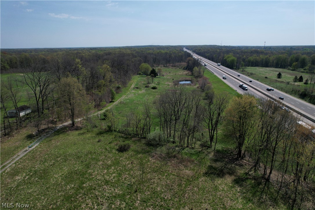 9200 Horn Road Windham OH 44288