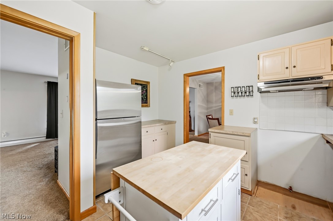 7085 Sunnydell Drive Brookfield OH 44403