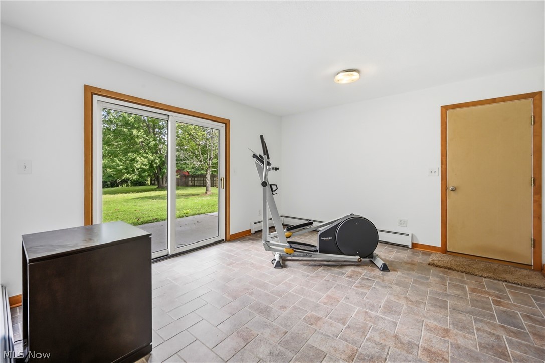 7085 Sunnydell Drive Brookfield OH 44403