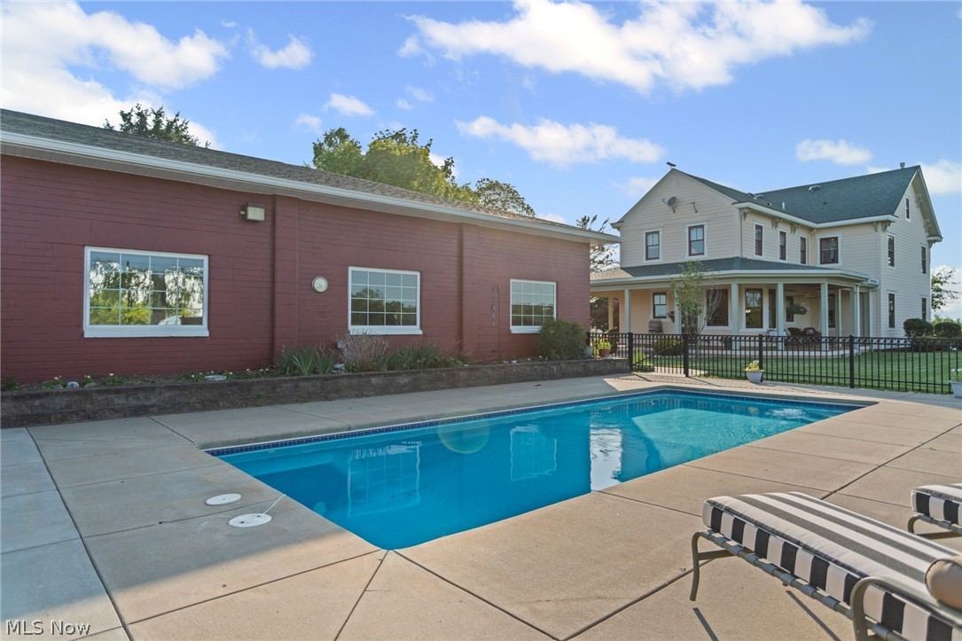9627 State Route 152 Richmond OH 43944