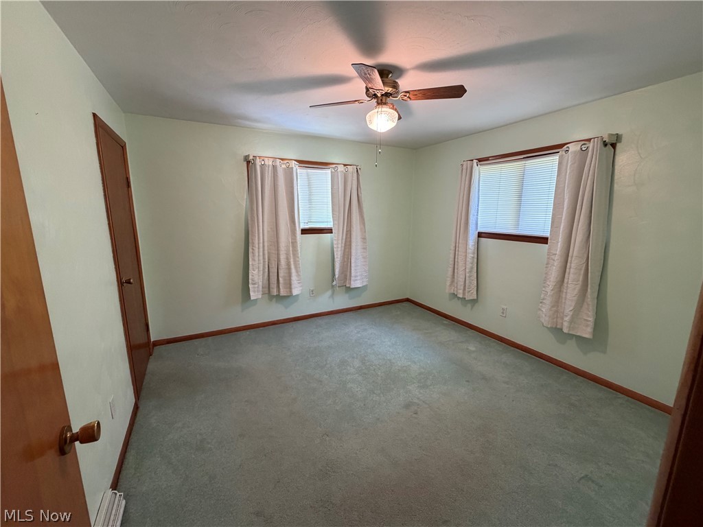 43184 Osbourne Road Wellsville OH 43968