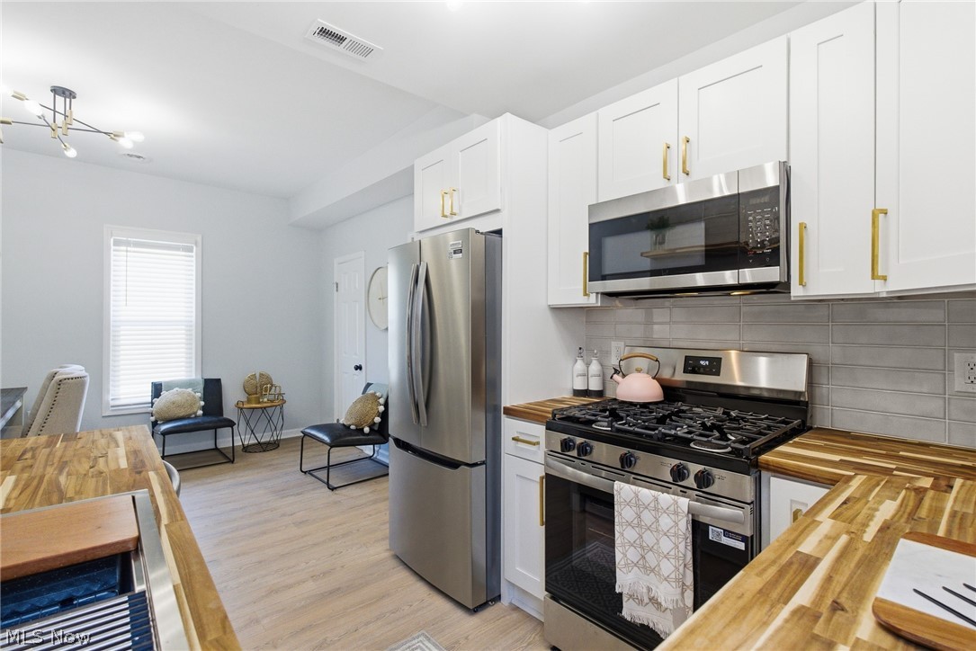 28924 Hazel Avenue Wickliffe OH 44092