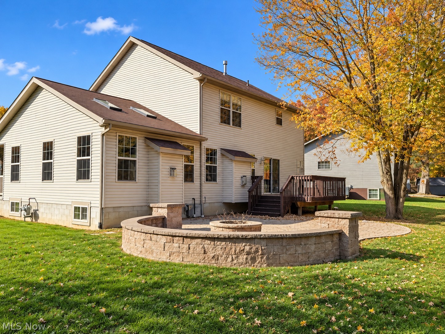 5971 Dee Dee Circle SW Navarre OH 44662