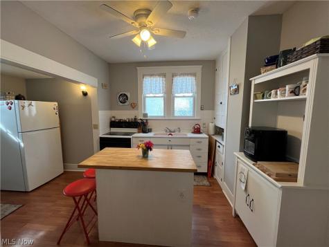 670 Thayer Street Akron OH 44310