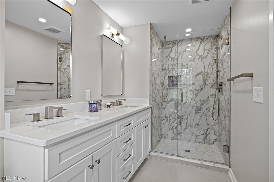 16201 Parkland Drive Shaker Heights OH 44120