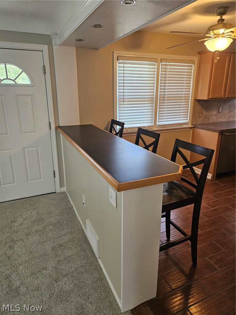 14 Thames Avenue Bedford OH 44146