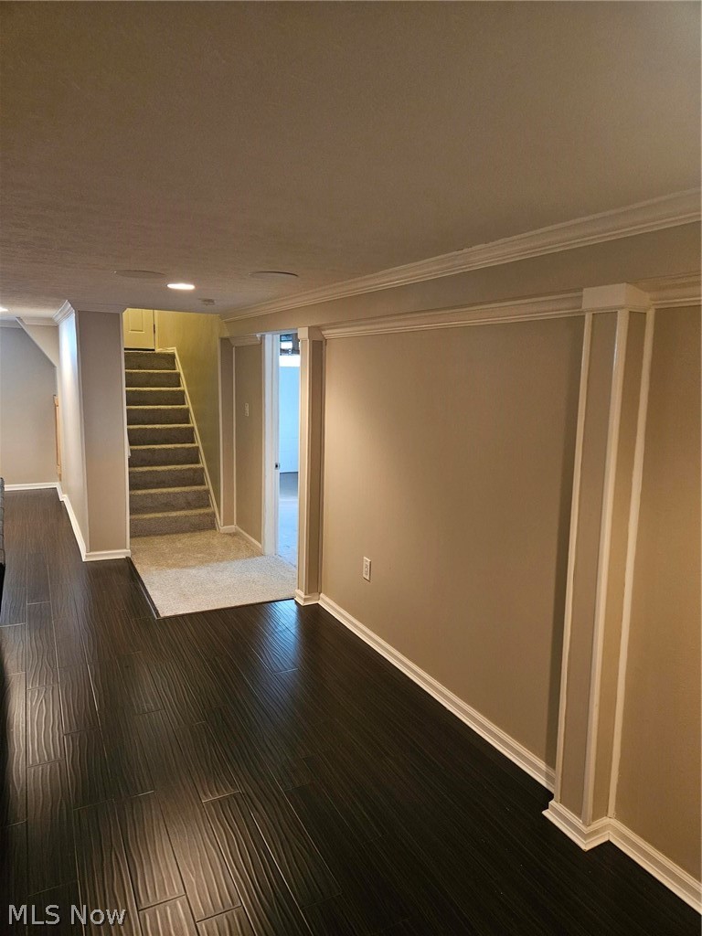 14 Thames Avenue Bedford OH 44146