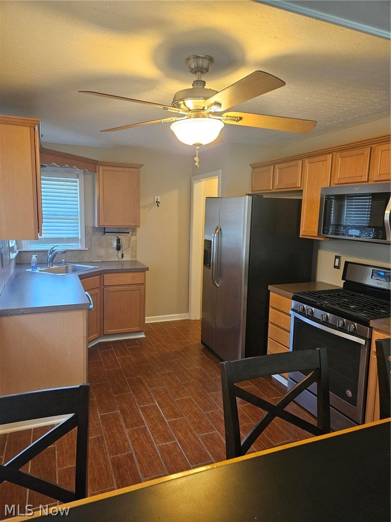 14 Thames Avenue Bedford OH 44146