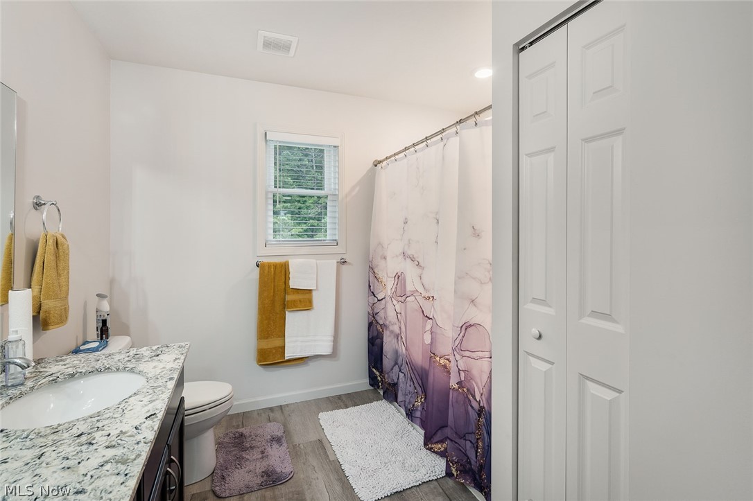 1254 Cross Drive Austintown OH 44515