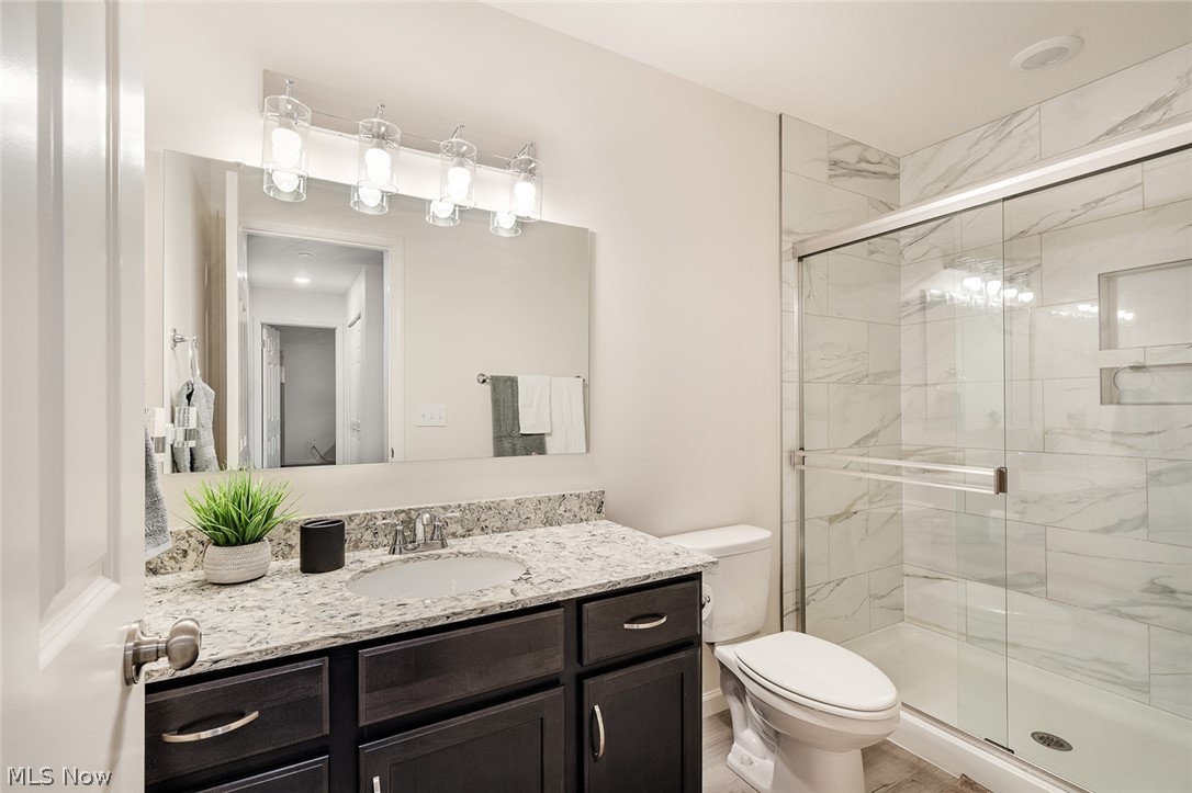 1254 Cross Drive Austintown OH 44515