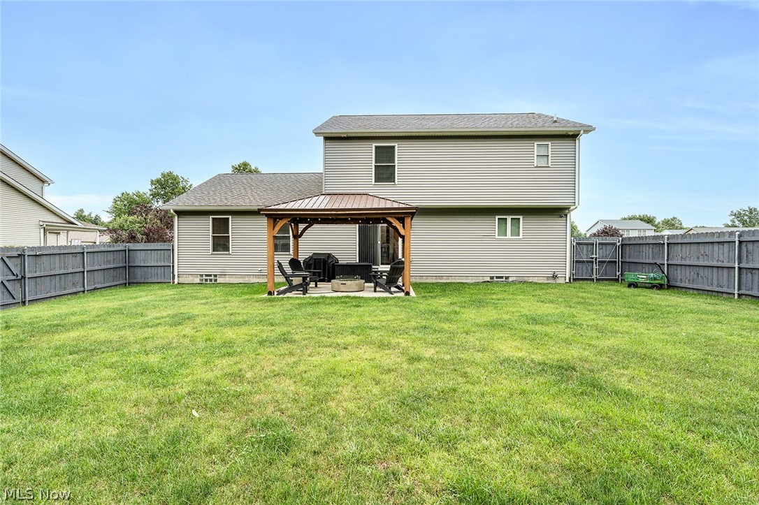 1254 Cross Drive Austintown OH 44515