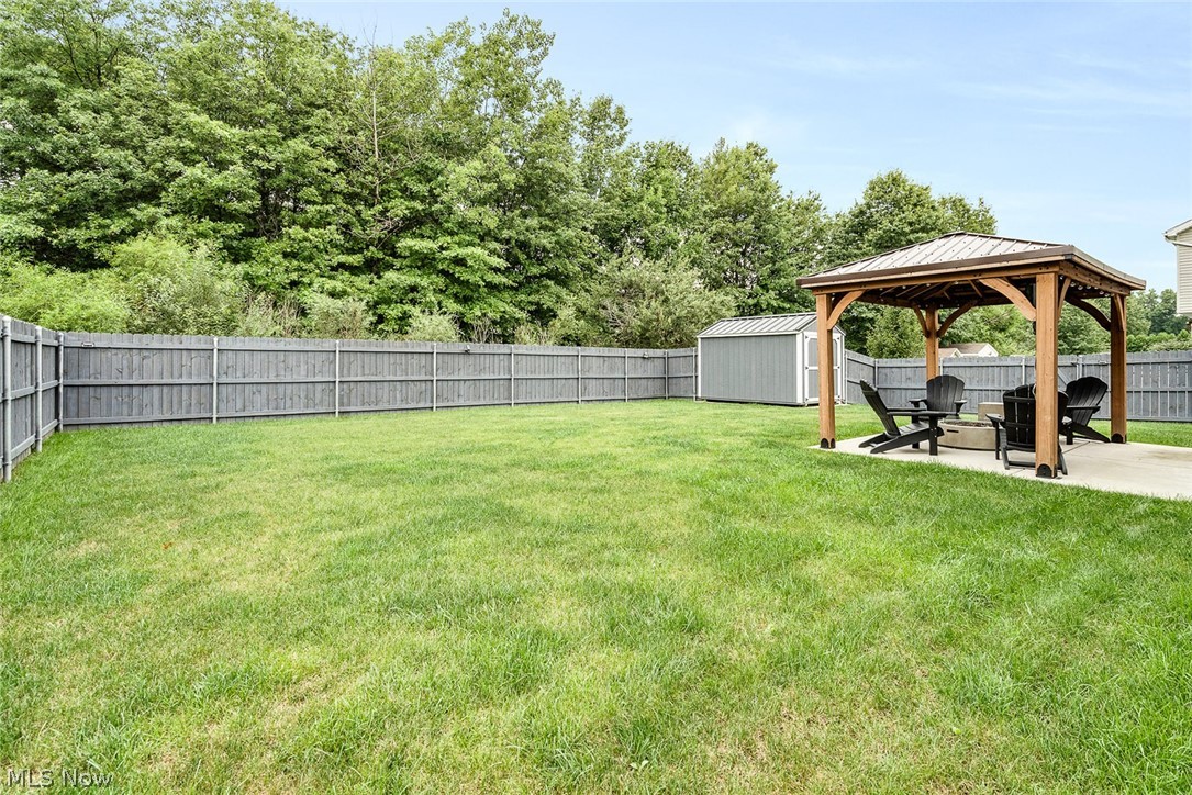 1254 Cross Drive Austintown OH 44515