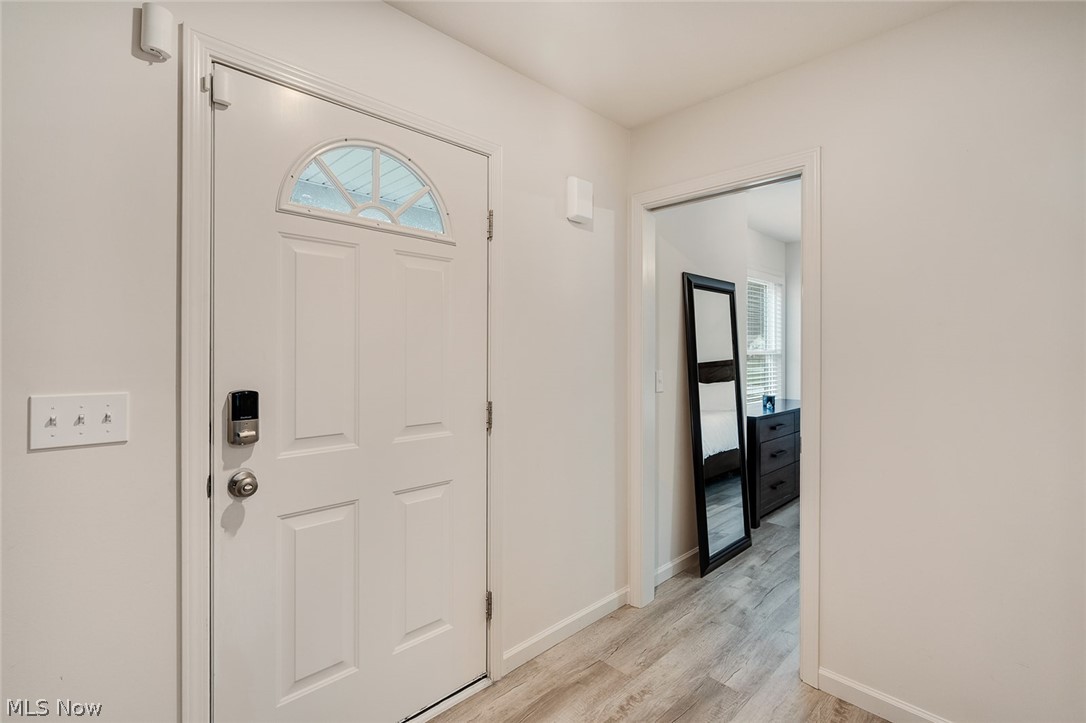 1254 Cross Drive Austintown OH 44515