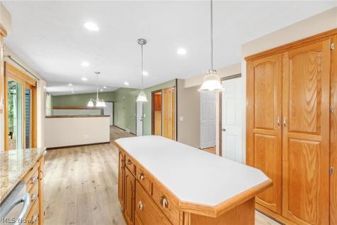 7351 Ashburton Circle NW North Canton OH 44720