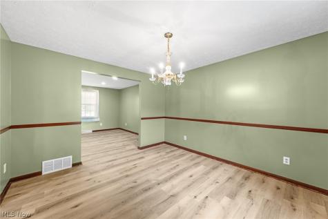 7351 Ashburton Circle NW North Canton OH 44720