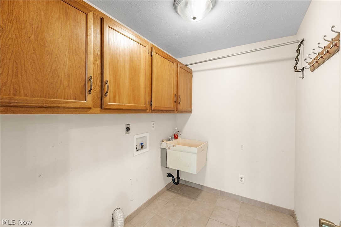 7351 Ashburton Circle NW North Canton OH 44720