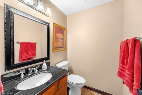 7351 Ashburton Circle NW North Canton OH 44720