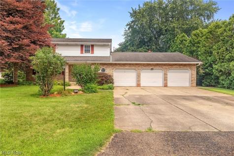 7351 Ashburton Circle NW North Canton OH 44720