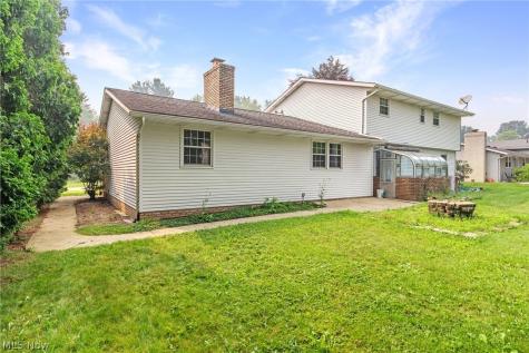 7351 Ashburton Circle NW North Canton OH 44720