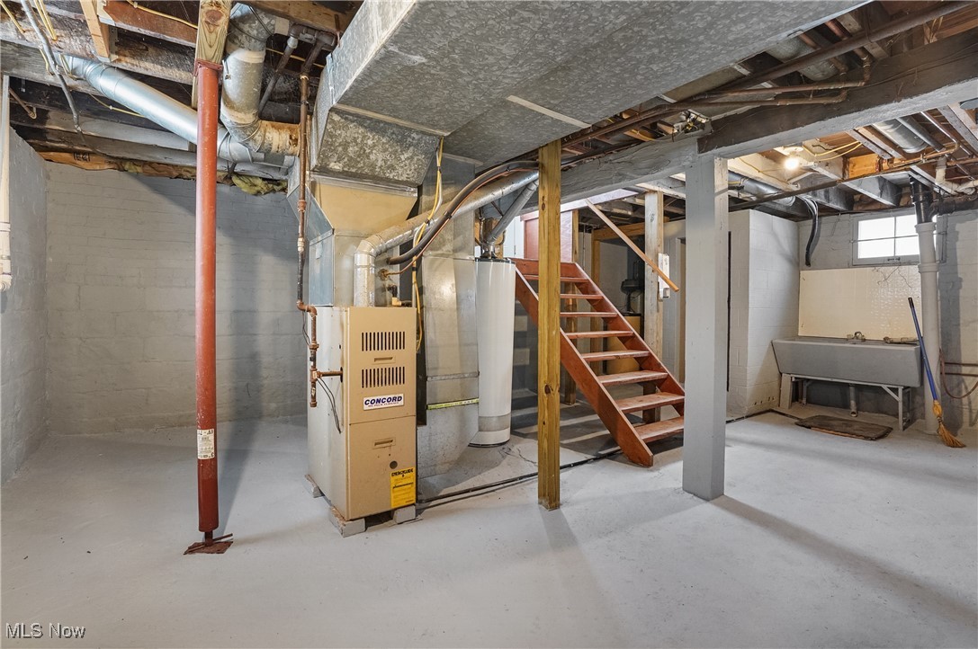 2218 Lee Drive Akron OH 44306