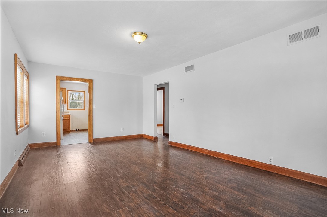 2218 Lee Drive Akron OH 44306