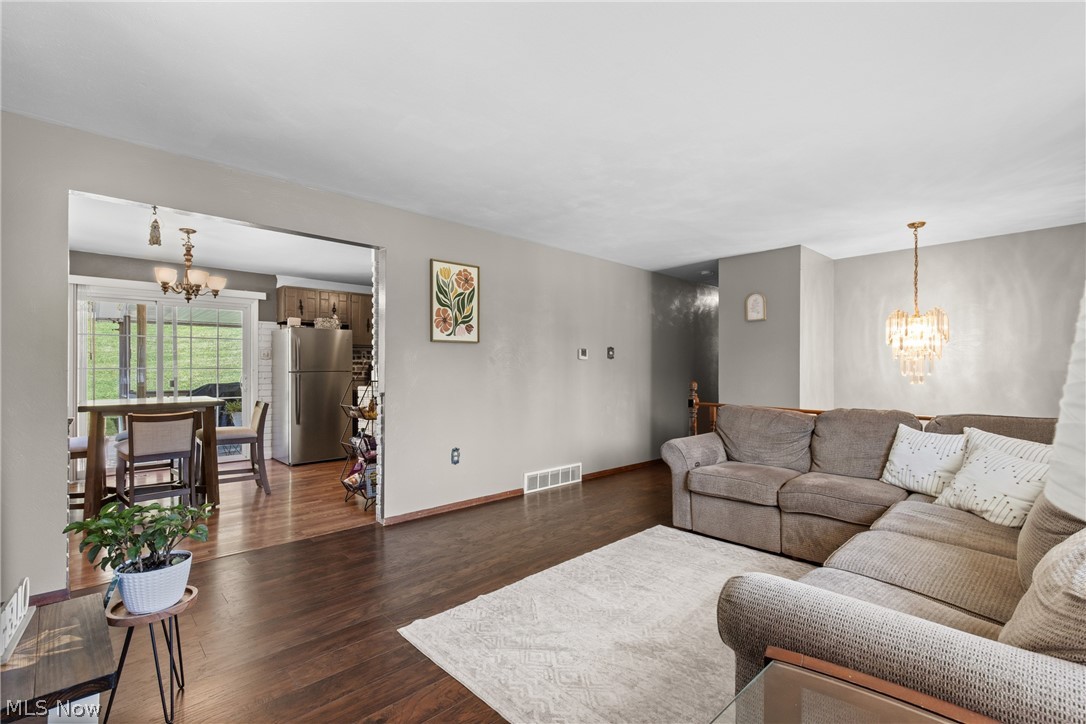 71660 Sunny Acres Drive Martins Ferry OH 43935