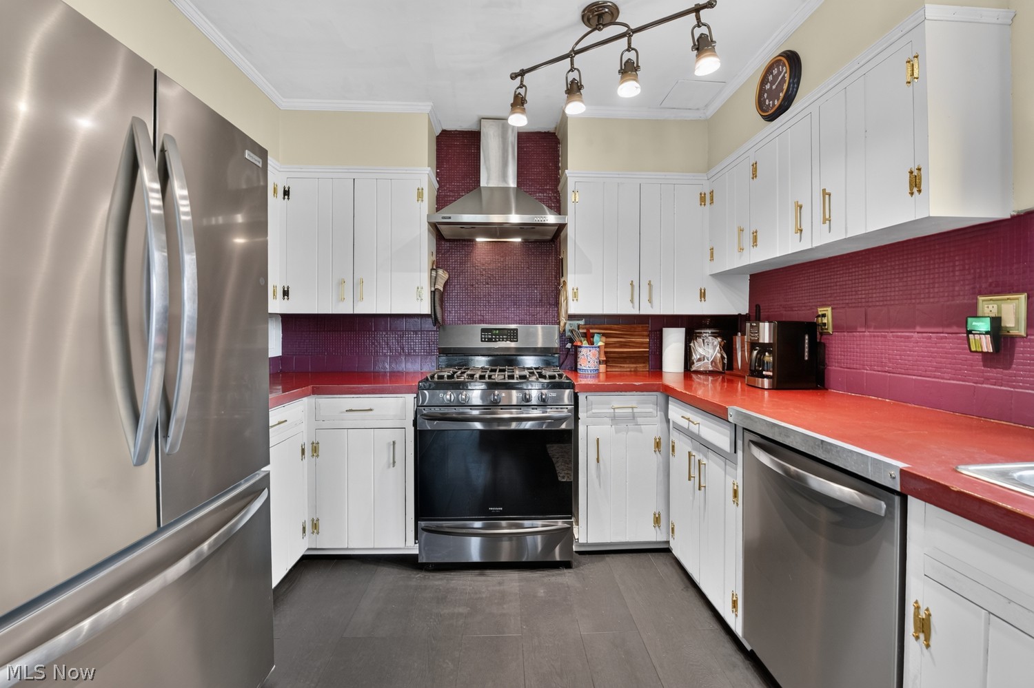 218 North Avenue Tallmadge OH 44278