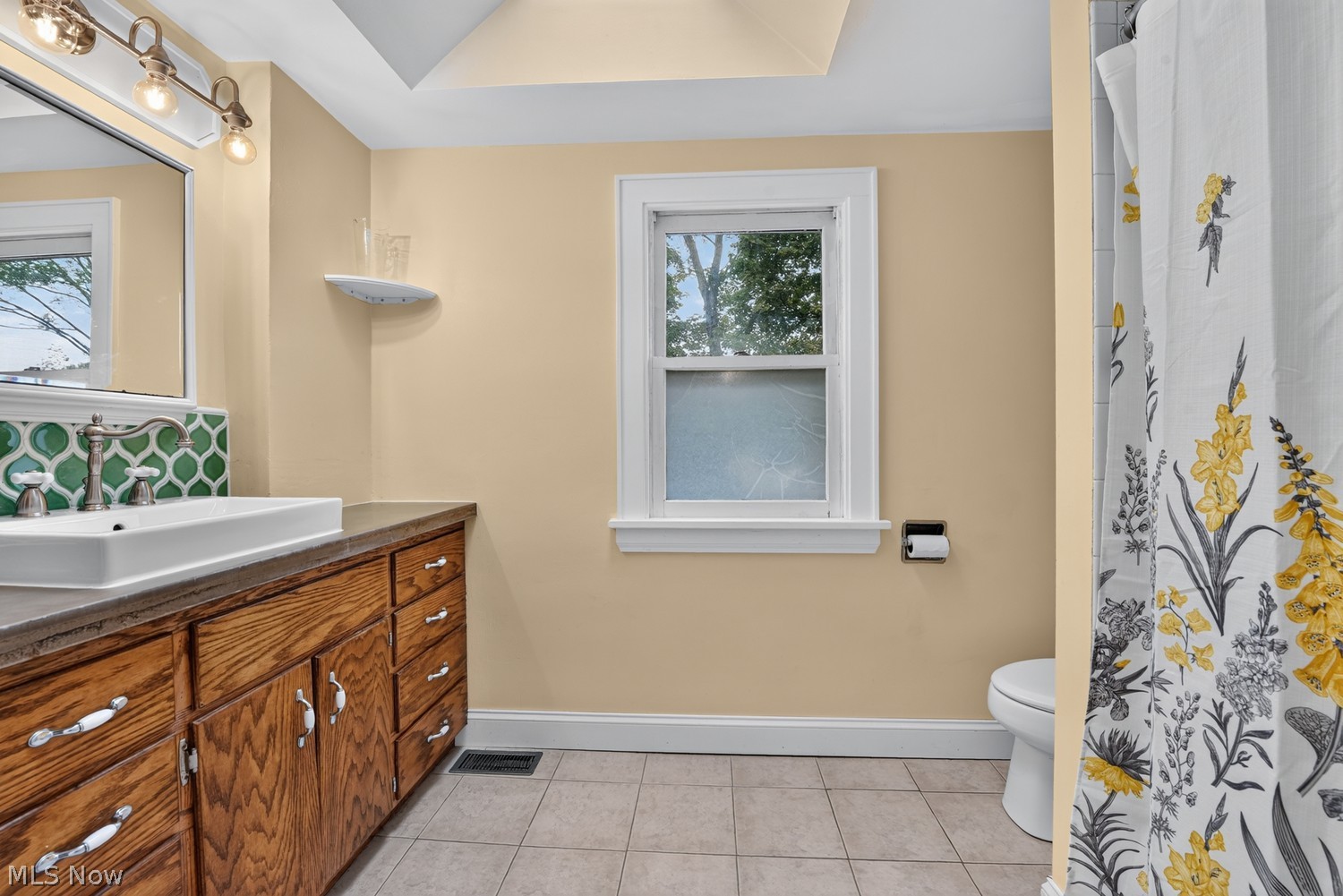 218 North Avenue Tallmadge OH 44278