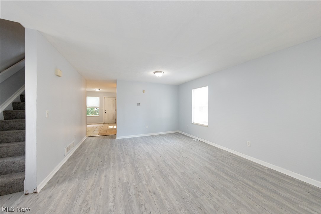 9323 Pratt Avenue Cleveland OH 44105
