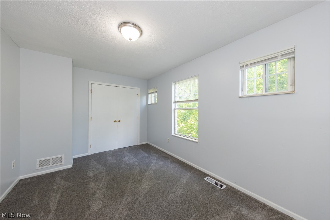 9323 Pratt Avenue Cleveland OH 44105