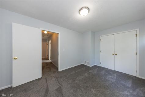 9323 Pratt Avenue Cleveland OH 44105
