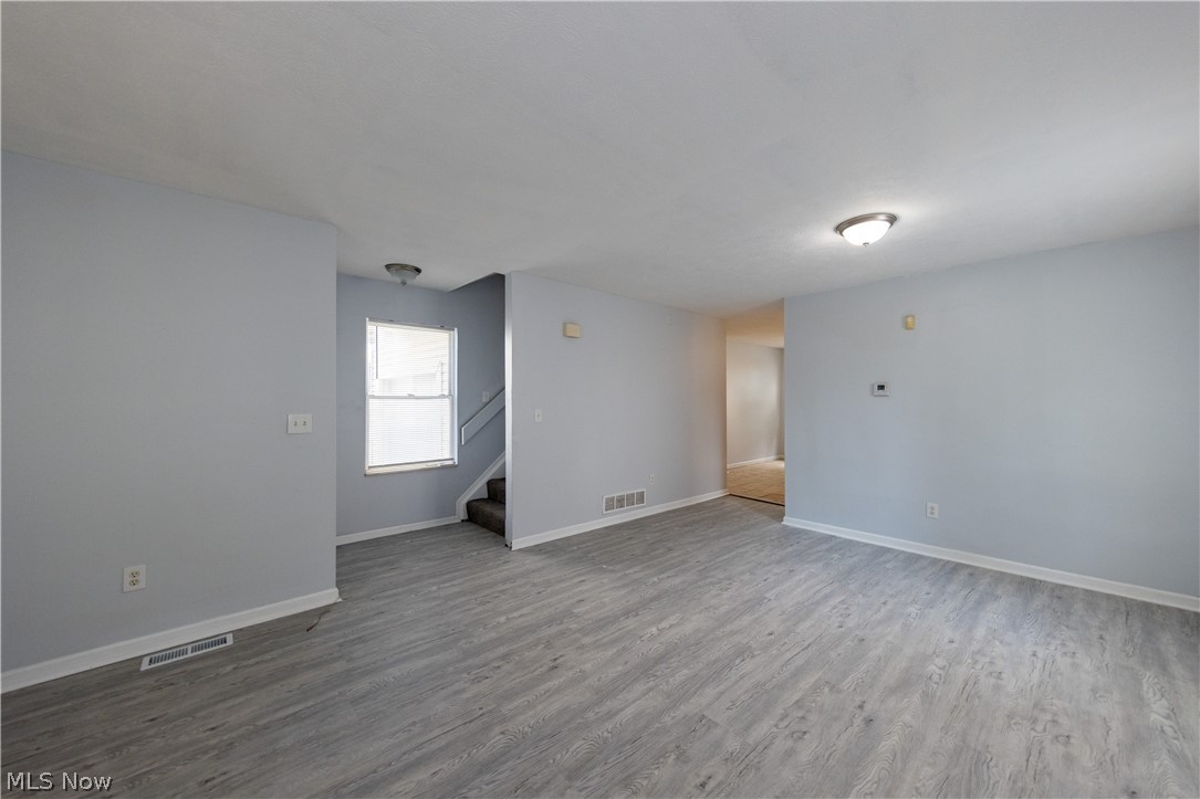 9323 Pratt Avenue Cleveland OH 44105