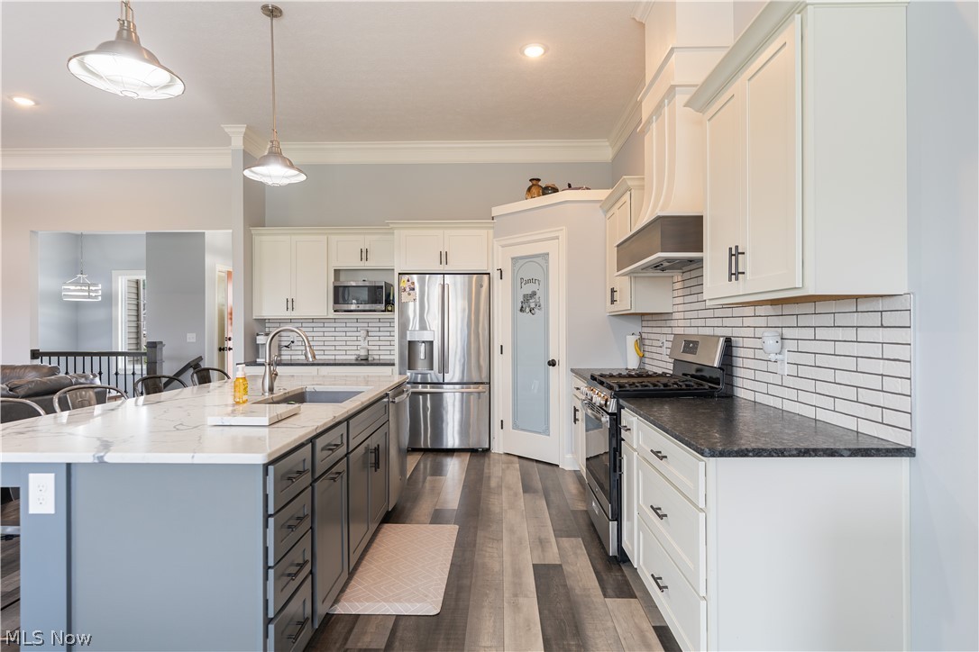 3619 Sandgate Street NW North Canton OH 44720