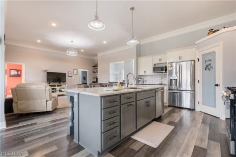 3619 Sandgate Street NW North Canton OH 44720