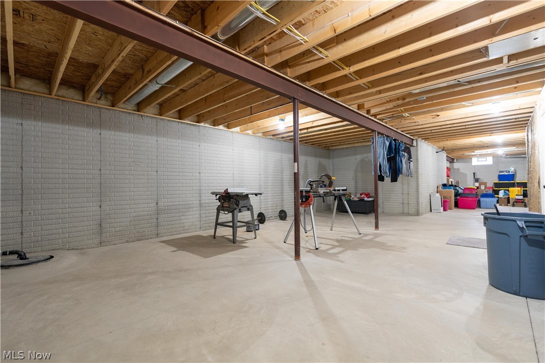 3619 Sandgate Street NW North Canton OH 44720