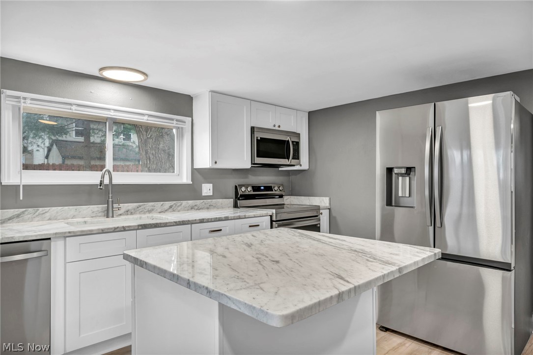 6171 Lee Road North Ridgeville OH 44039