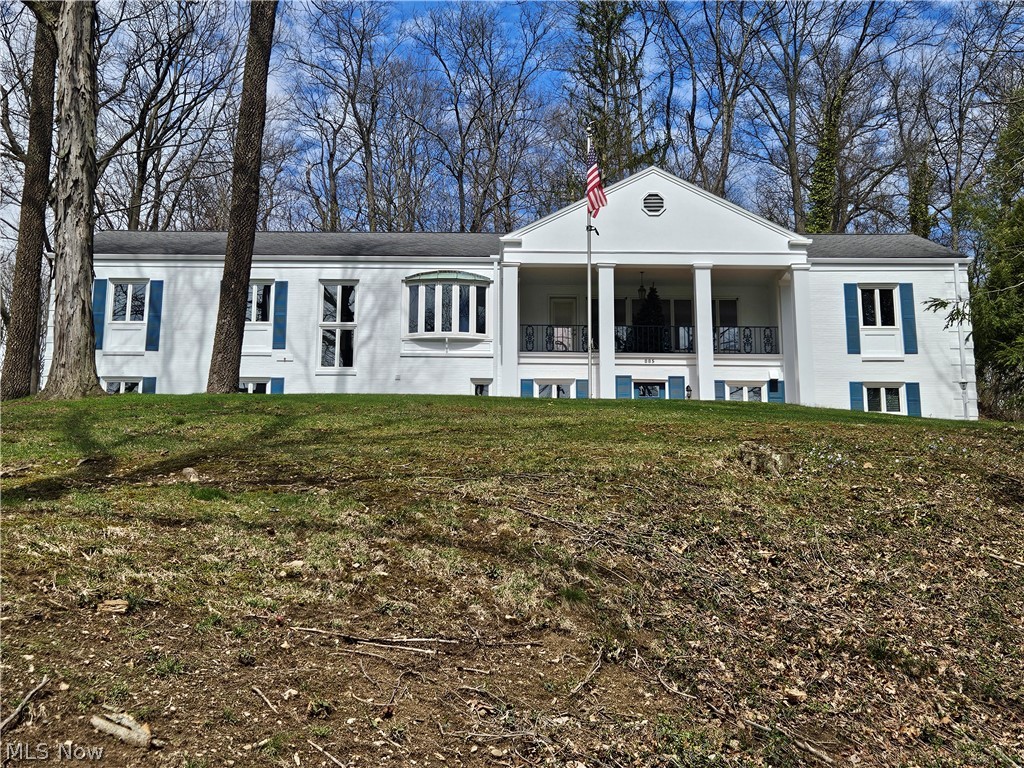 885 Sheridan Road Coshocton OH 43812