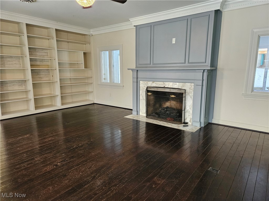 885 Sheridan Road Coshocton OH 43812