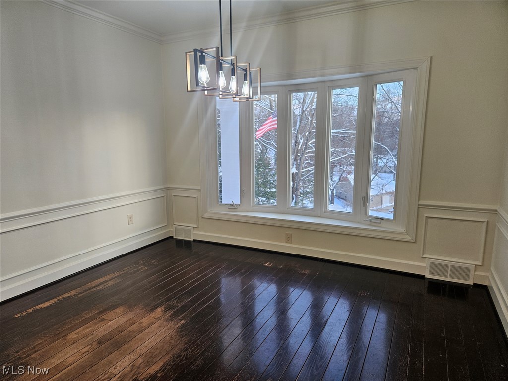 885 Sheridan Road Coshocton OH 43812