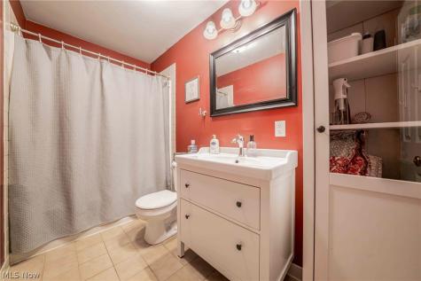 1981 Pinewood Drive Brunswick OH 44212