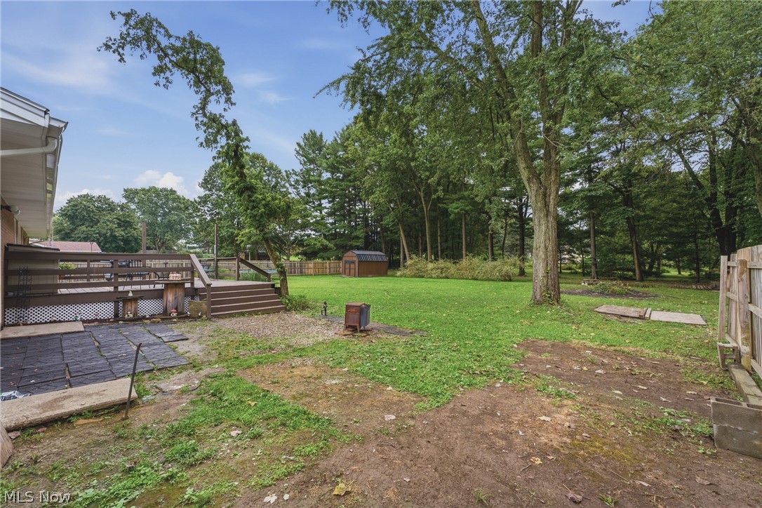 6084 Peach Street Louisville OH 44641